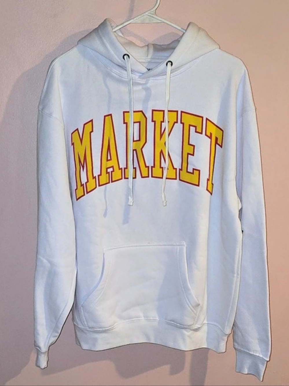 NWT Market Studios White Arc Puff Logo Yellow & Red Hoodie Sweatshirt Size M